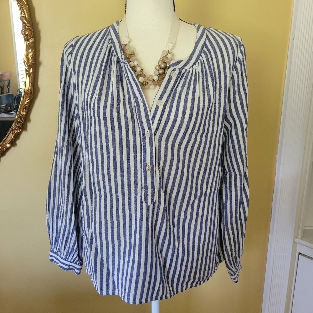 Universal Thread Target cotton boho blue white striped button top blouse shirt
